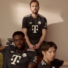 FC Bayern München sæson 2025-26 anden udebanetrøje